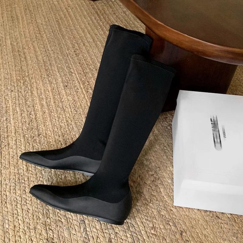 Internal heightening negative pressure thin legs thick-soled sports elastic boots wrap legs thin boots socks boots long boots women