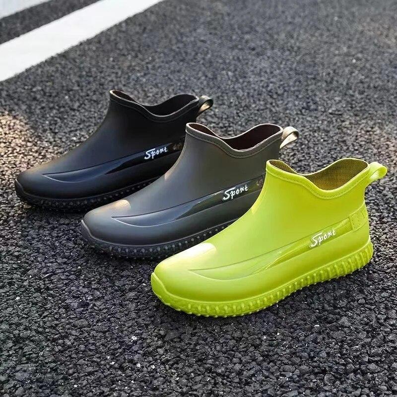 Fashion Short Rain Boots Men's Four Seasons Work Shoes Wear-Resistant Rubber Shoes Fishing Shoes Waterproof Shoes