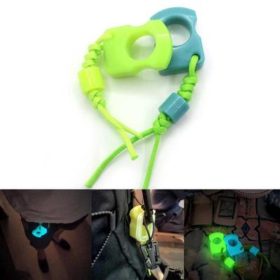 1ks Nástroj pro přežití v přírodě Edc Nástroj Chránič kloubů Svítící prsten Přívěsek Klíčenka Ruční dekorace Přívěsek na tašku z deštníkové šňůry