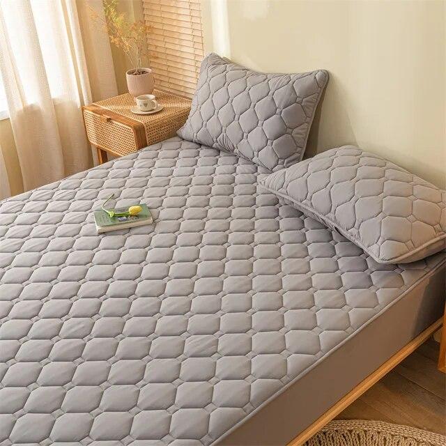 Soy Cotton Bedding Thick Quilted Mattress Cover Elastic Fitted Mattress Protector Bed Linens Soft Pad for Bed Without Pillowcase