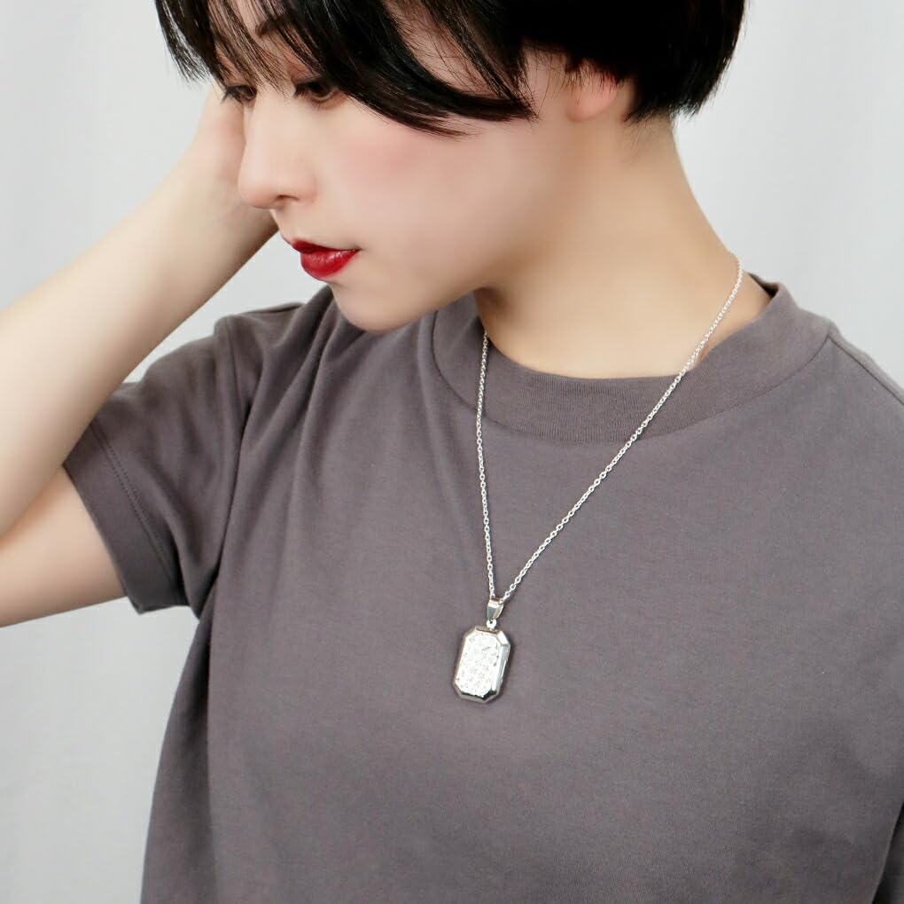 [Shinjuku Gin No Kura] Square Quilted Decorative All-Over Pattern Locket Pendant Top, Chainless, Charm, Silver 925, Engraving, Cutting, Photo Holder