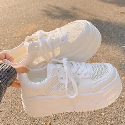 Hoge zolen verhogende kleine witte schoenen dames zomer ademend mesh casual sportschoenen
