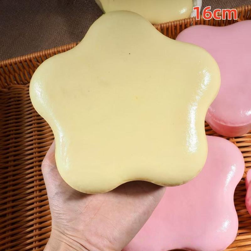 1Pcs Slow Rising Pinch Stress Relief Squeeze Toys Yellow Squishy Star Fidget Toy Sensory Soft Slow Rebound Decompression Toy