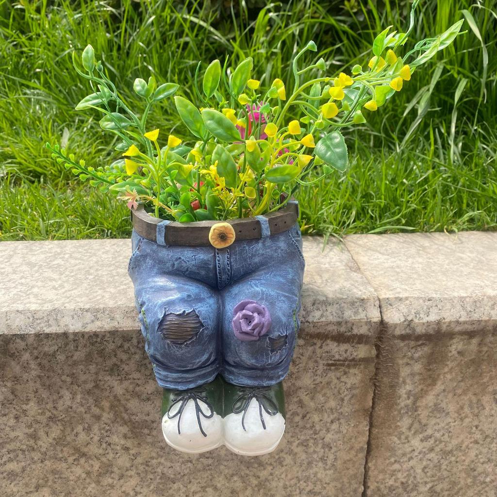 Garden Art Resin Flower Pots: Courtyard Decoration Sculpture