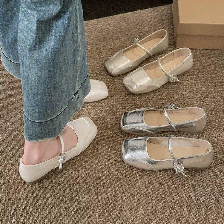 Square head shallow mouth single shoes women's autumn fashion new French versatile soft sole retro Doudou Mary Jane shoes small leather shoes