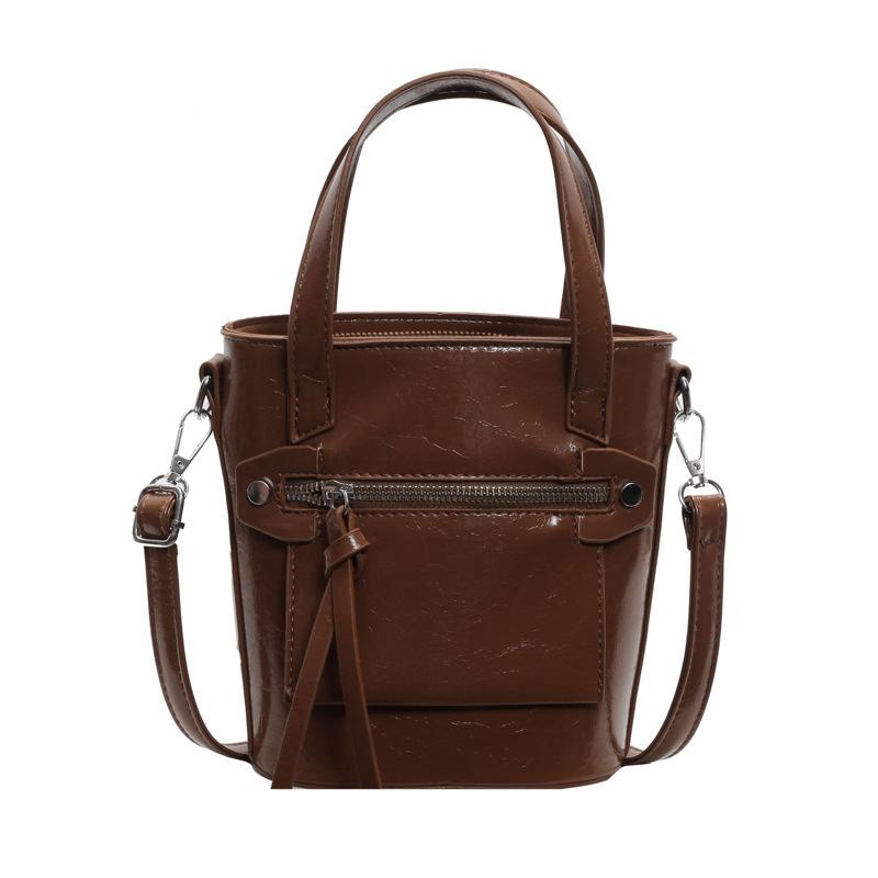 Leder PU Umhänge-Schultertasche für Damen rotwein Taschen für Damen vielseitige Schultertaschen Vintage-Textur modisch pendelnd neu