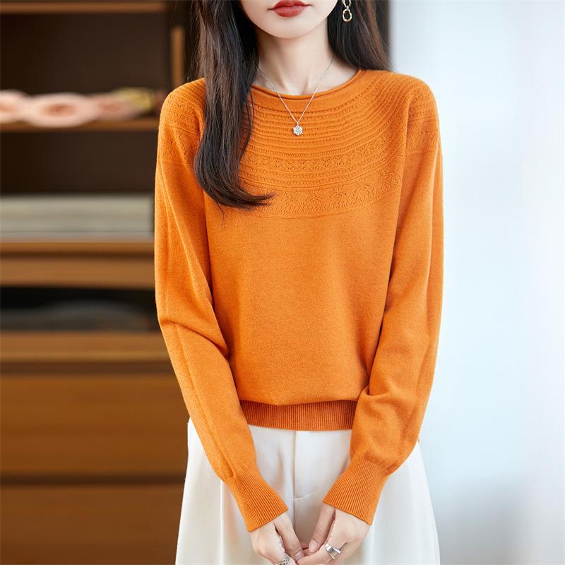 The New Autumn and Winter Style of Rolled-up Round-neck Loose-fitting Pullover Knitted Sweater with Long Sleeves Can Be Worn As A Base Layer