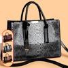 Retro Fashionable And Simple Largecapacity Trendy Crossbody Tote Bag