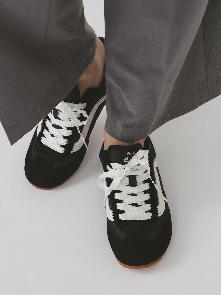 Ray Beams Women's Super Low Pro Shoes (Black/White, 6H) [Web Exclusive]