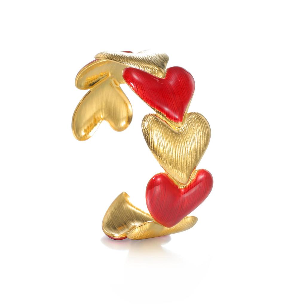 Bracelet ouvert en acier inoxydable en forme de cœur: Design de niche d'inspiration européenne et américaine pour femmes