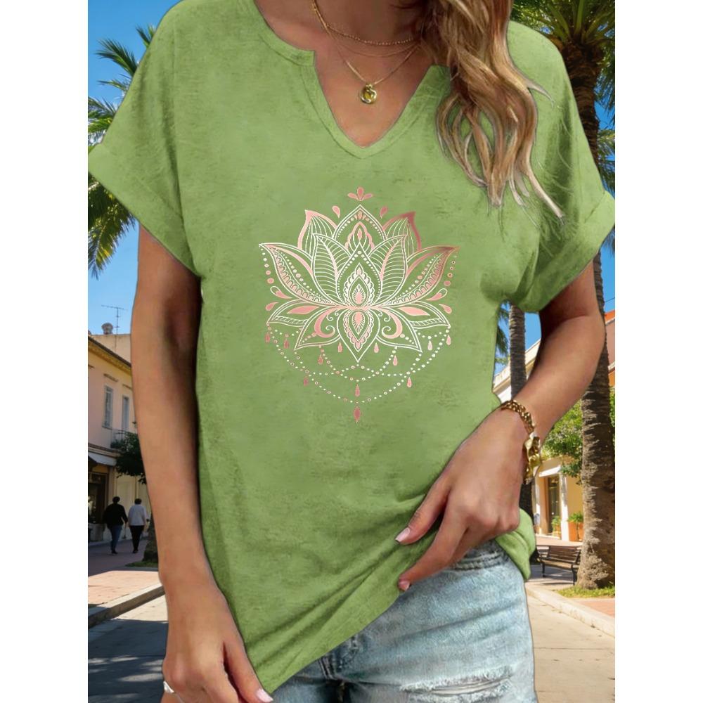 Women's V-Neck Mandala Lotus Graphic Tee, Boho Floral Print T-Shirt, Casual Loose Short Sleeve Daily Fashion Top