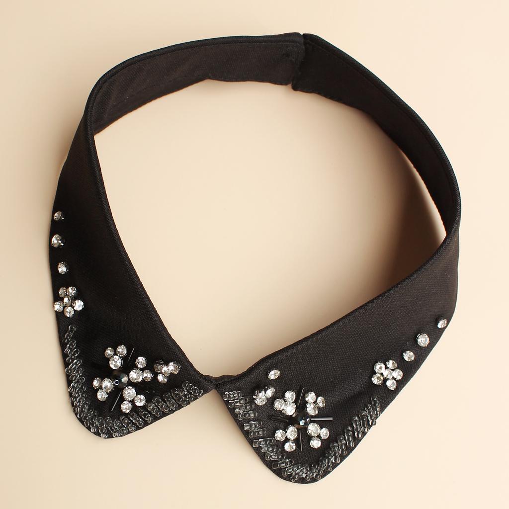 1 piece of elegant embroidered fake collar for ladies, featuring a double-layer wavy lace collar with beaded and rhinestone deta