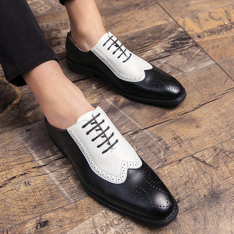 Fashion Men's Oxford Pointeds Business Dress Brogue Designer Carved Shoes For Men Loafers Outdoor Flat Male Wedding Shoes 38~46