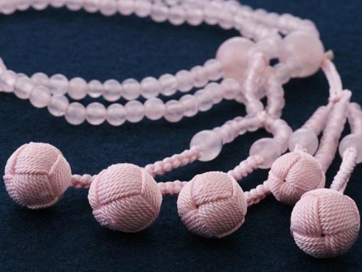 Kyoto Buddhist Altar Hayashi Prayer Beads Nichiren Buddhism Eight Size Crimson Crystal Official Ceremony Bag Kyoto Prayer Beads (Rose Quartz) (For