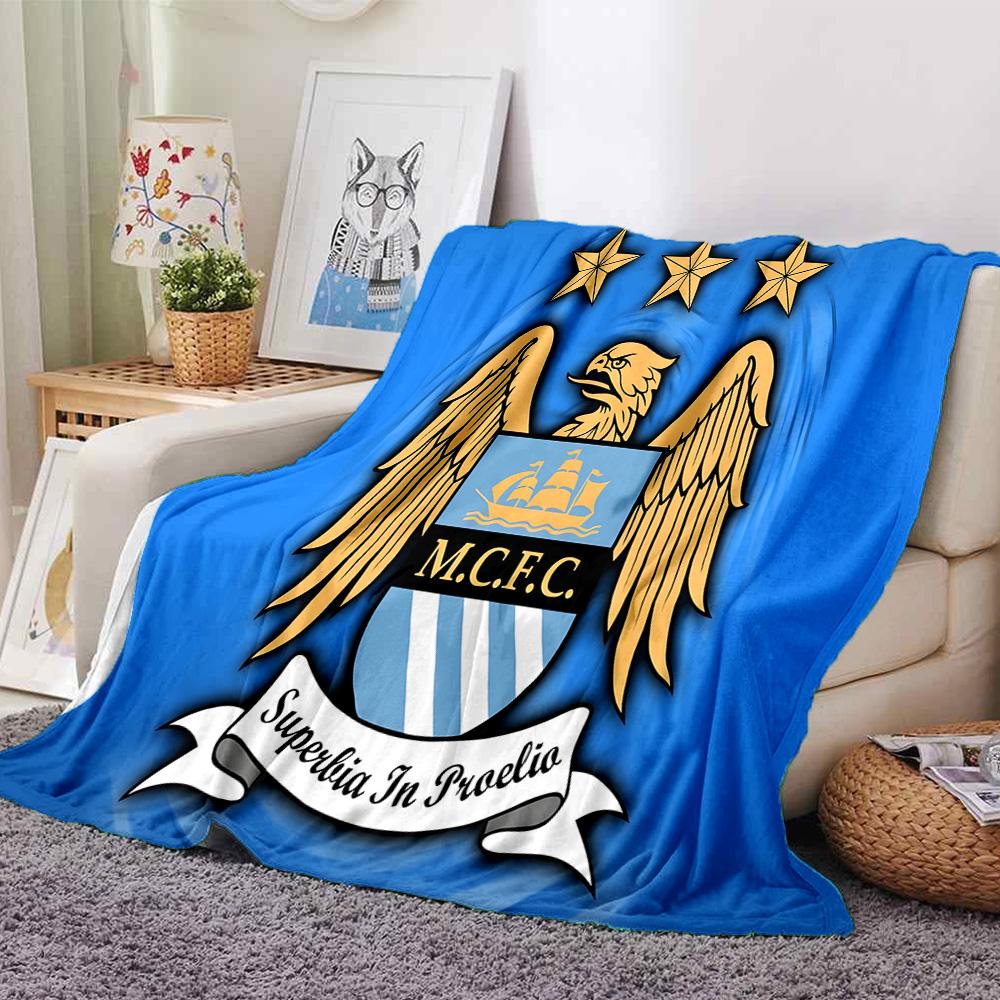 Manchester City Crest Flannel Blanket, Soft Polyester, Modern Design, All-Season for Camping, Travel, Gifts for holidays or birthdays