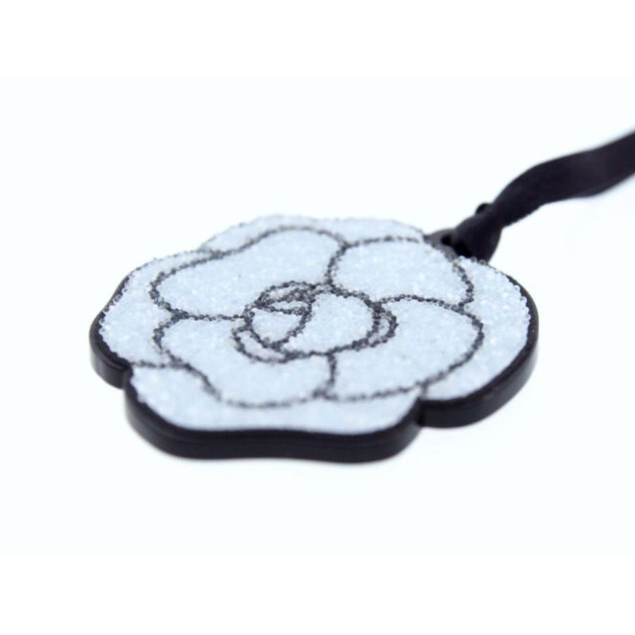 Used CHANEL Novelty Camellia Charm HYDRA BEAUTY Blue Camellia SKINCARE CHANEL [New]