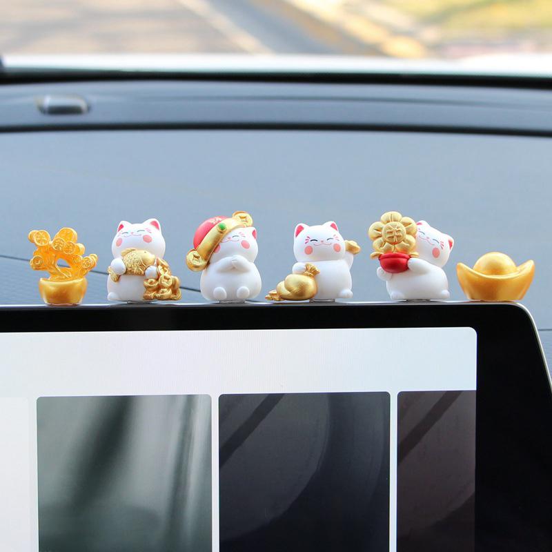 1 Set Animal Figurine Fortune Cat Car Ornaments Cartoon Chinese Lucky Wealth Waving Cat Model Desktop Decoration
