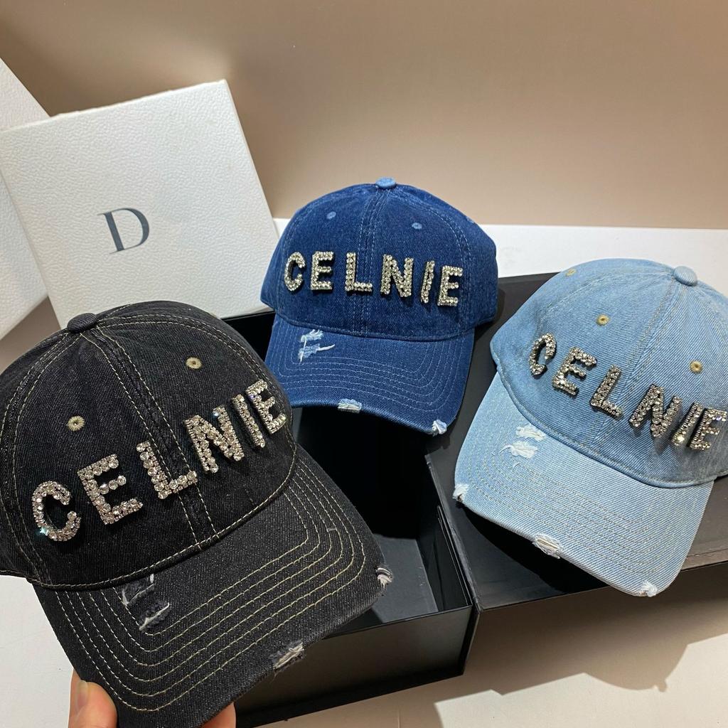 Heavy Industry Rhinestone Letter Celnie Sports Cowboy Baseball Cap Youth Personality Ripped Cap Women