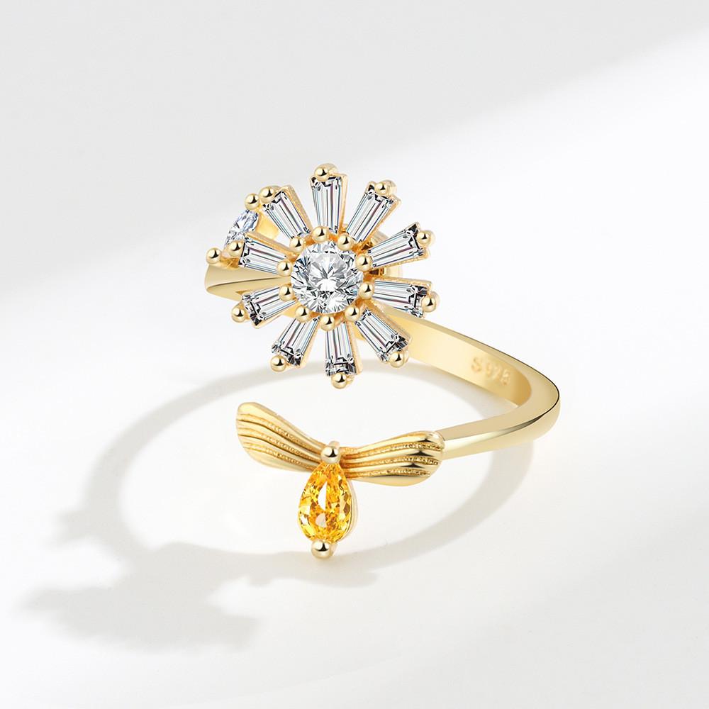 Flower Adjustable Ring With Copper Material For Women Jewelry Gift