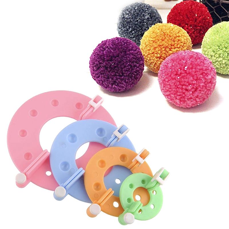 8Pcs 4 Sizes Fluff Ball Weaver Pompom Maker Knitting Loom Kit