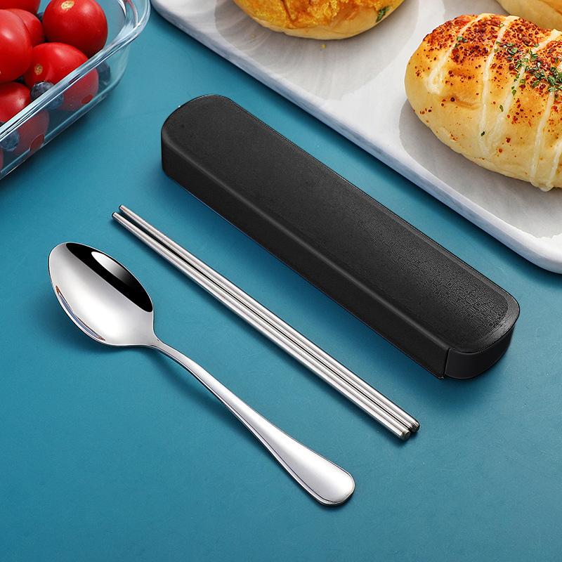Stainless steel portable storage tableware set, chopsticks, spoons, student office workers with box, fork and spoon three-piece set