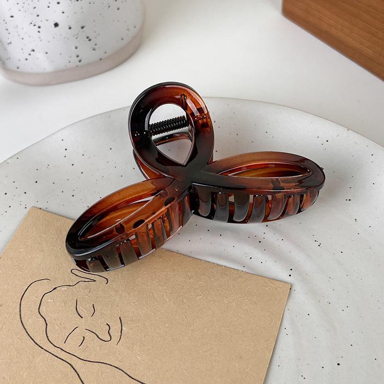 New Bow Sweet Acrylic Hair Claw Shark Clips Solid Color Grab Clip for Women Girls Elegant Hairpins Fashion Hair Accessories