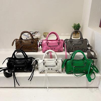 Premium Sense Niche Handbag Bag Women's New Retro Fashion Small Square Bag Rivet Decorative Locomotive Bag