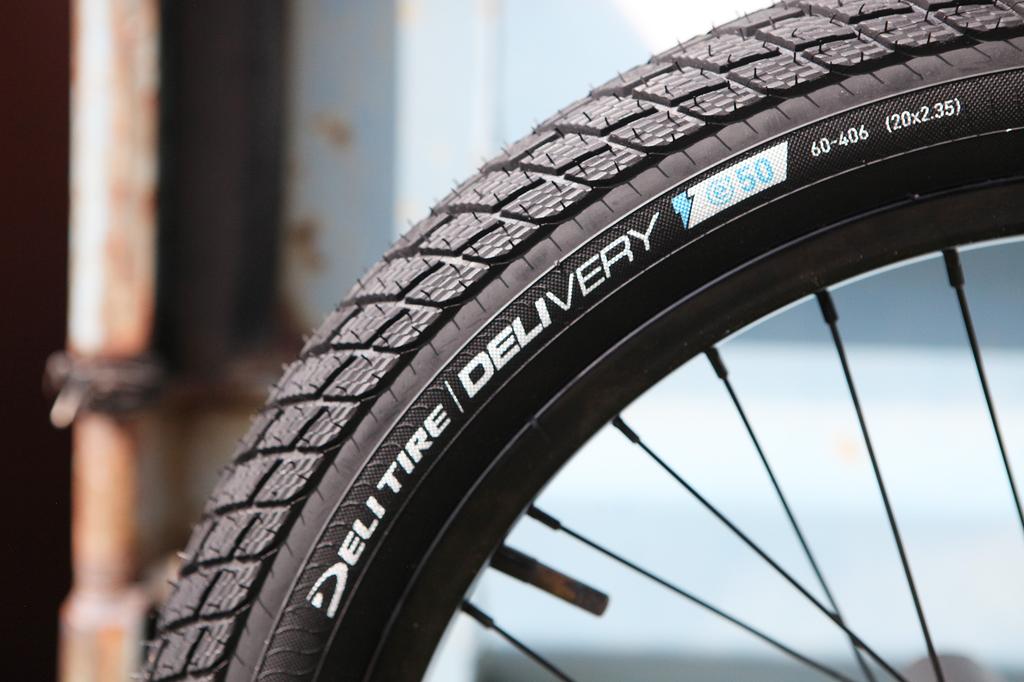 Sa-318 20X2.35 Bk Deli-Very E-Bike Tire