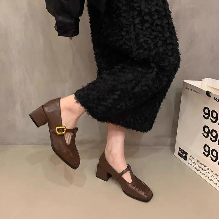 

Mary Jane shoes women s 2025 autumn new temperament elegant buckle square head light mouth thick heel shoes 39 темно-коричневого кольору