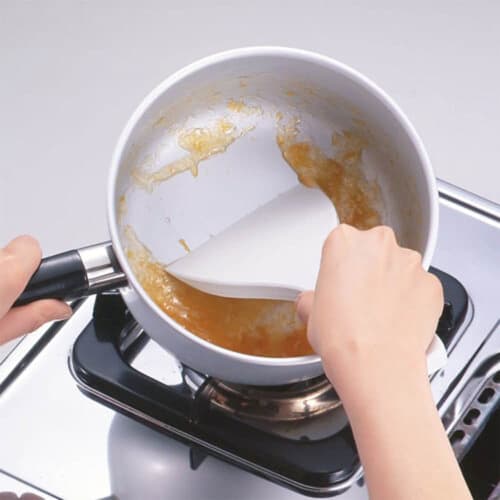 Tiger Crown Spatel, Weiß, 106 x 216 x 13 mm, Extra Großer Silikonkautschuk-Spatel, Hergestellt in Japan, 1640