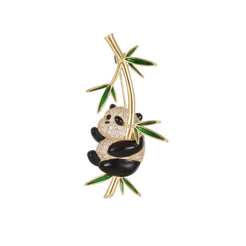 Süßer Panda umarmt Bambus Herren und Damen Abzeichen Temperament Accessoires Brosche