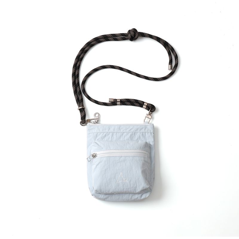 

Clxl Studio Leisure Mobile Phone Bag Outdoor Travel Commuter Lightweight Waterproof Portable Document Package Small Messenger Bag Sky Blue