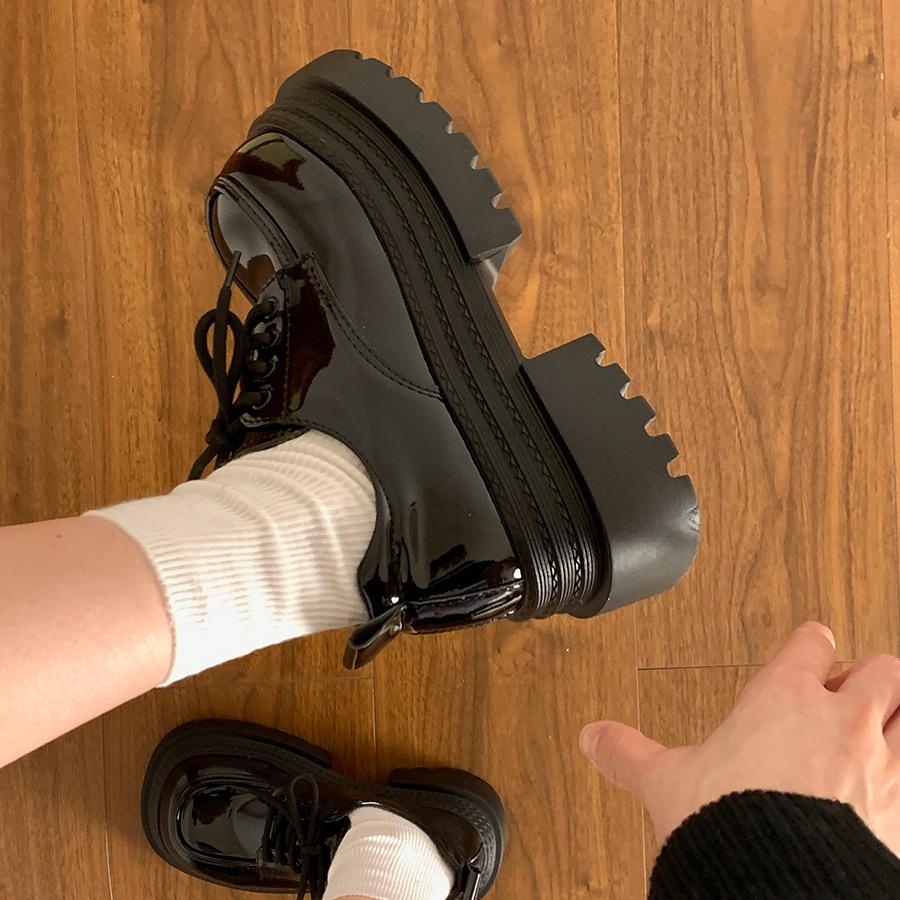 

Black platform small leather shoes women s new autumn and winter heightening retro deep mouth lace-up single shoes 35