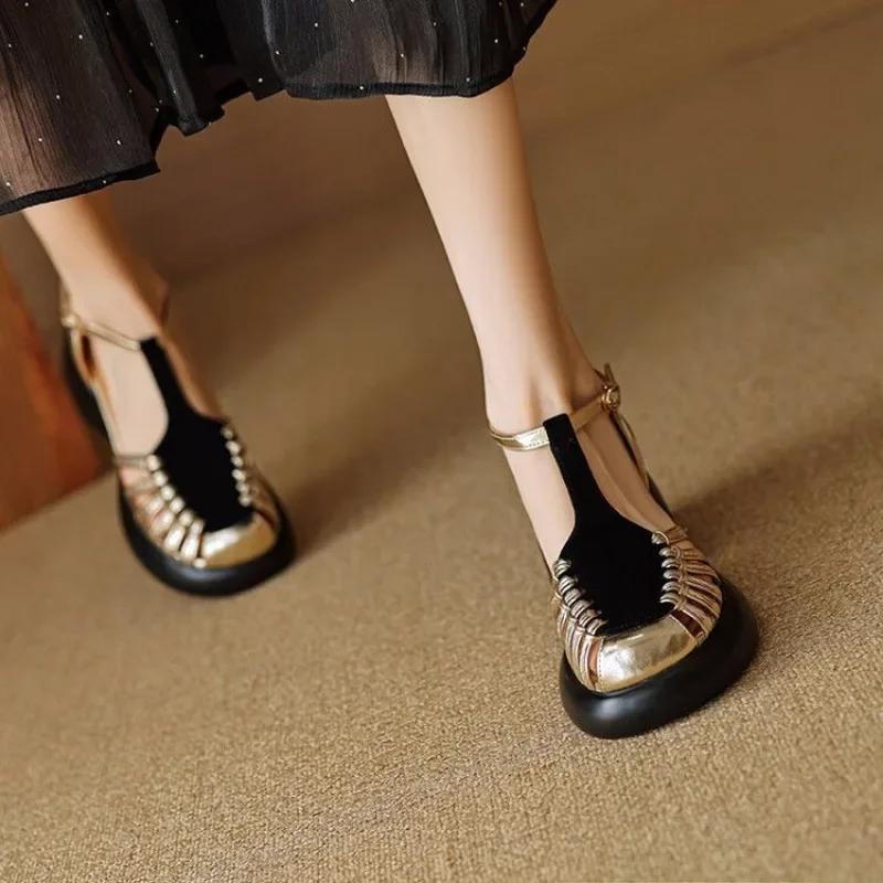 

Fashion Women s Shoes 2025 New Summer Trend Comfortable Low-heeled Shoes Baotou Casual One-line Buckle Fashion Roman Sandals 40 чёрный