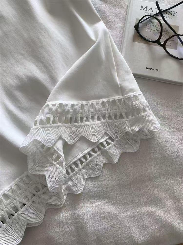 Elegant Floral Lace Patchwork Cotton T-shirt - White, Short Sleeve, Summer Style
