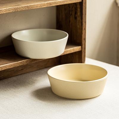 Nádobí – Talíře a tácky