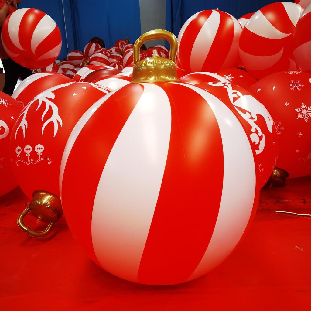Eco-friendly PVC Inflatable Christmas Ball for Indoor & Outdoor Festive Decoration