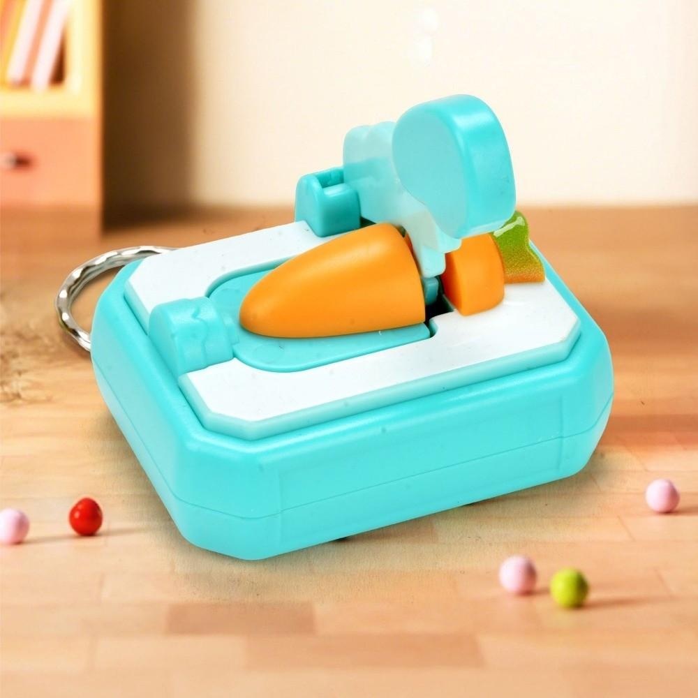 Plastic Material Mini Cutting Carrot Keychain Cute Simulated Vegetable Pendant Anxiety Relief Style B