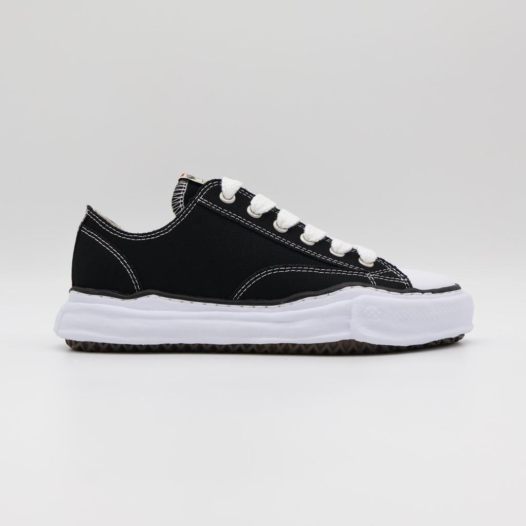 A01FW702-BLACK Maison MIHARA YASUHIRO PETERSON OG Sole Canvas Low Cut (Menas)