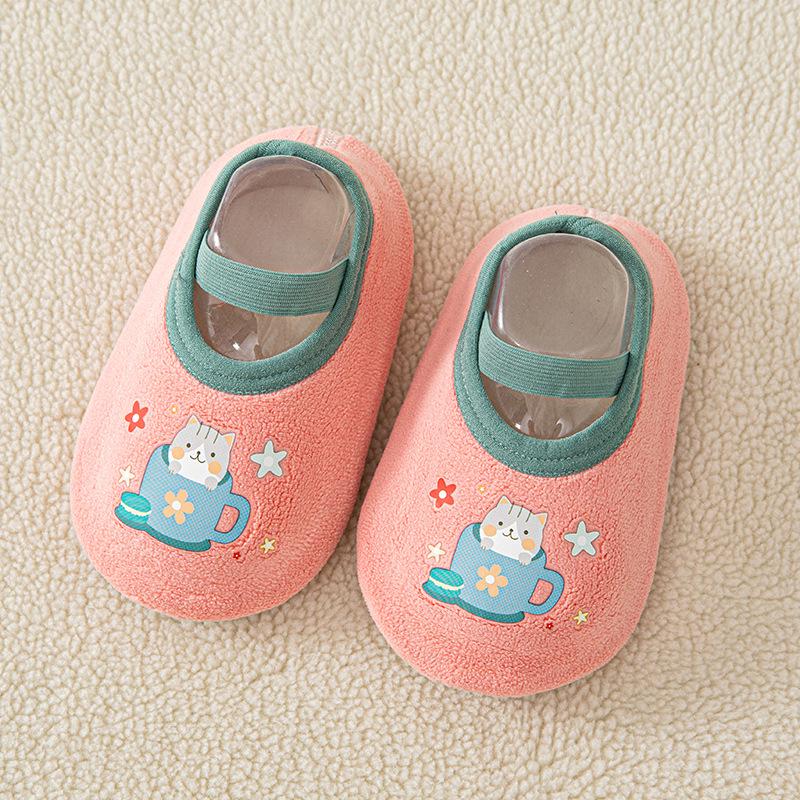 

Infant Non-Slip Soft Sole Velvet Shoes for Baby s First Steps - Seasonal Indoor Use XS (9.5~11.5cm)