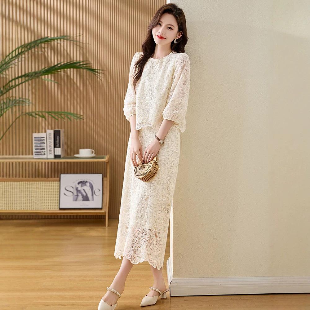 1116 Autumn New Light Luxury French Lace Top Bust Skirt Two-piece Women's Fashion Casual Women's Clothing Set