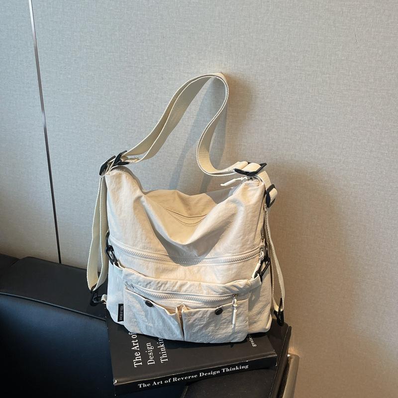 College students take class casual and lightweight backpack bag women's summer new large-capacity fashion tote bag