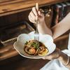 European Ceramic Flower Shape Dinner Plate Creative Western Steak Pasta Plate Home Lace Salad Dessert Dishes Kitchen Tableware