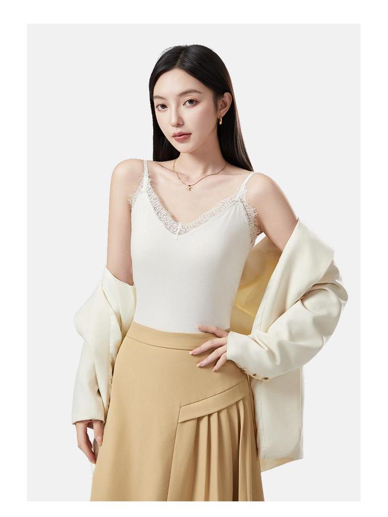 Warme Damen-Spitzen-Cami mit Brustpolstern - Samt-Kamelie Winterweste