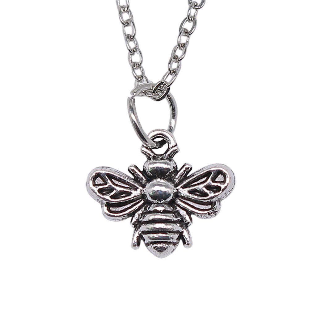 Dragonfly Pendant Necklace Insect Nature Inspired Delicate Jewelry 40cm Short Chain