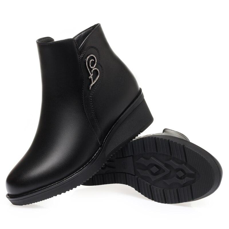 Γυναικείες μπότες χιονιού Wedge Large Size Γνήσιο δέρμα Mom Winter Boots Μεσαίο τακούνι Casual Γυναικείες κοντές μπότες
