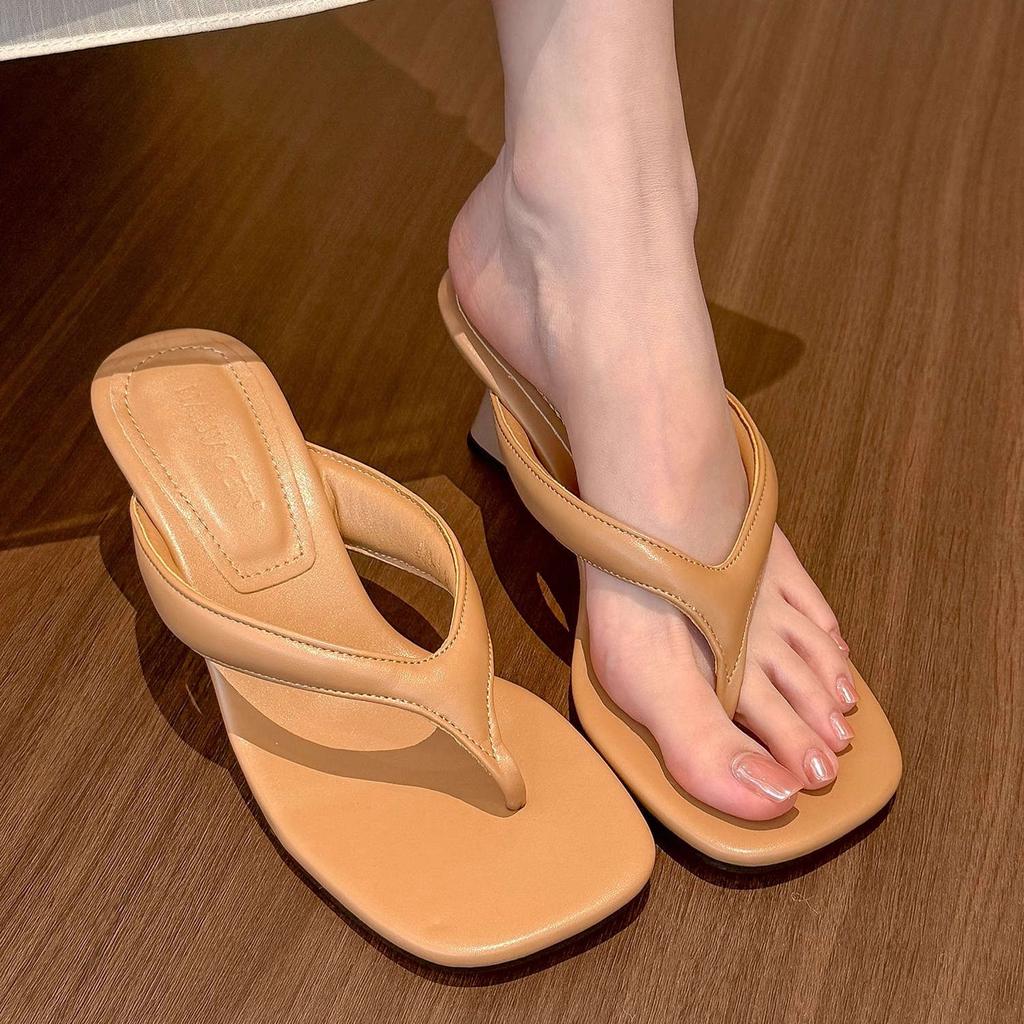 Kokosnussinsel! Französische weiße Flip-Flops Damen 2025 neue Sommer-Mode vielseitige Zehenkeilabsätze High Heels