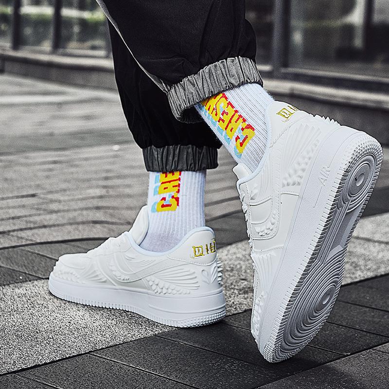 Výbušné odolné proti opotřebení protiskluzové plátěné boty pánské outdoorové sportovní volnočasové boty student střední školy osobnostní módní boty