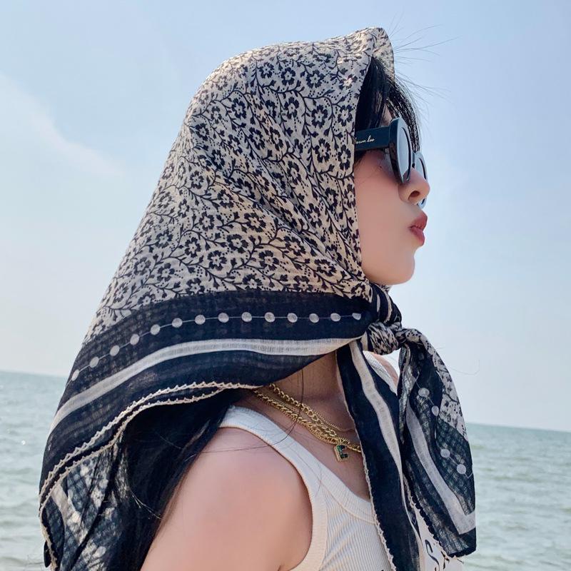 Floral cotton-linen large square scarf, silk scarf women's strapless scarf, sun-protection headscarf, vintage high-end style INS shawl, 91x91