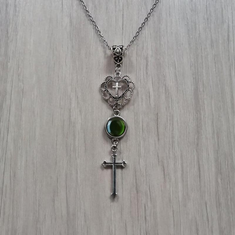Gothic Cross Necklace Pendant With Agate Heart For Vintage Jewelry Enthusiasts